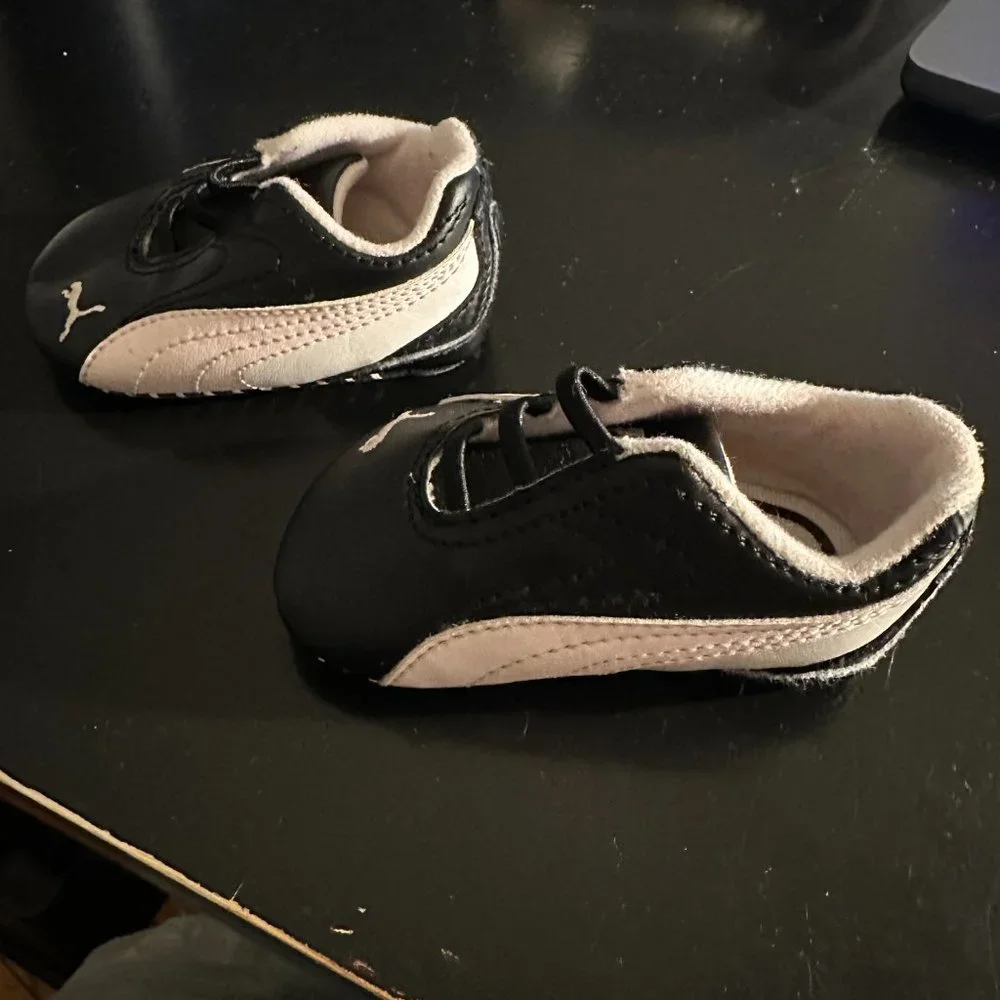 Puma Baby Girls Black Sneakers Sz 1